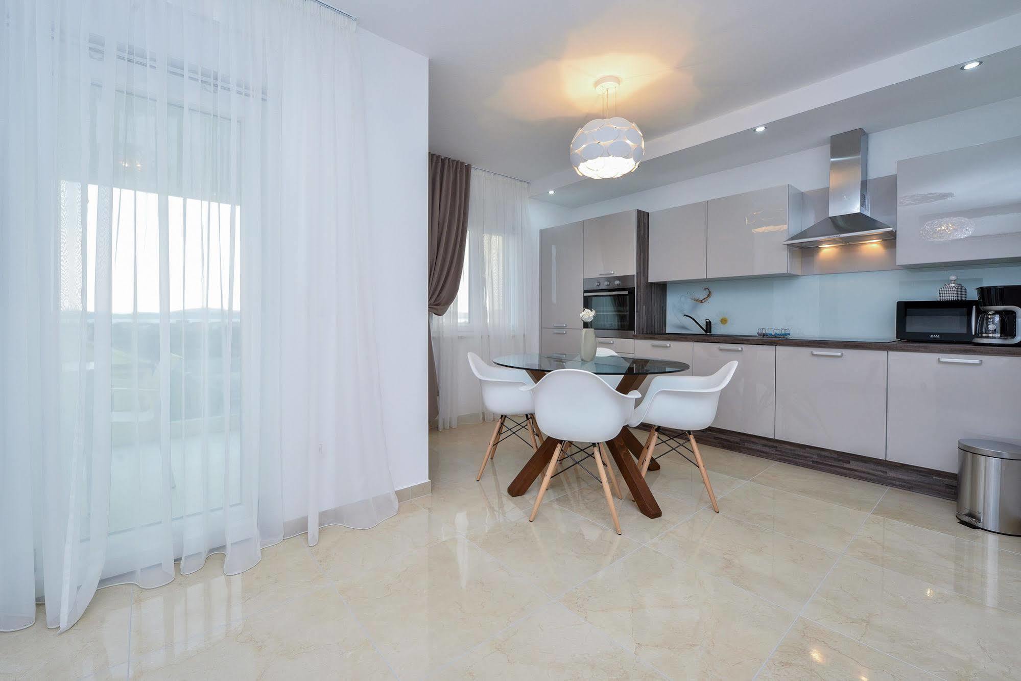 Luxury Apartment 1 Villa Arta Bibinje Luaran gambar